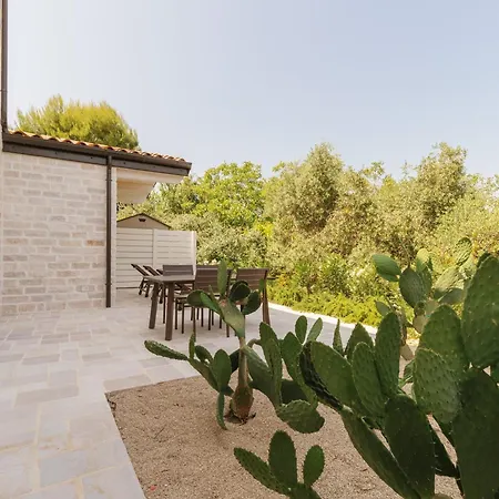 Portonovo Appartement *